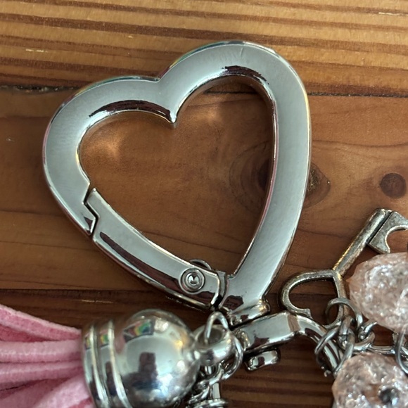 DB Pink Heart Keychain Bag Charm with Tassels - Picture 4 of 5